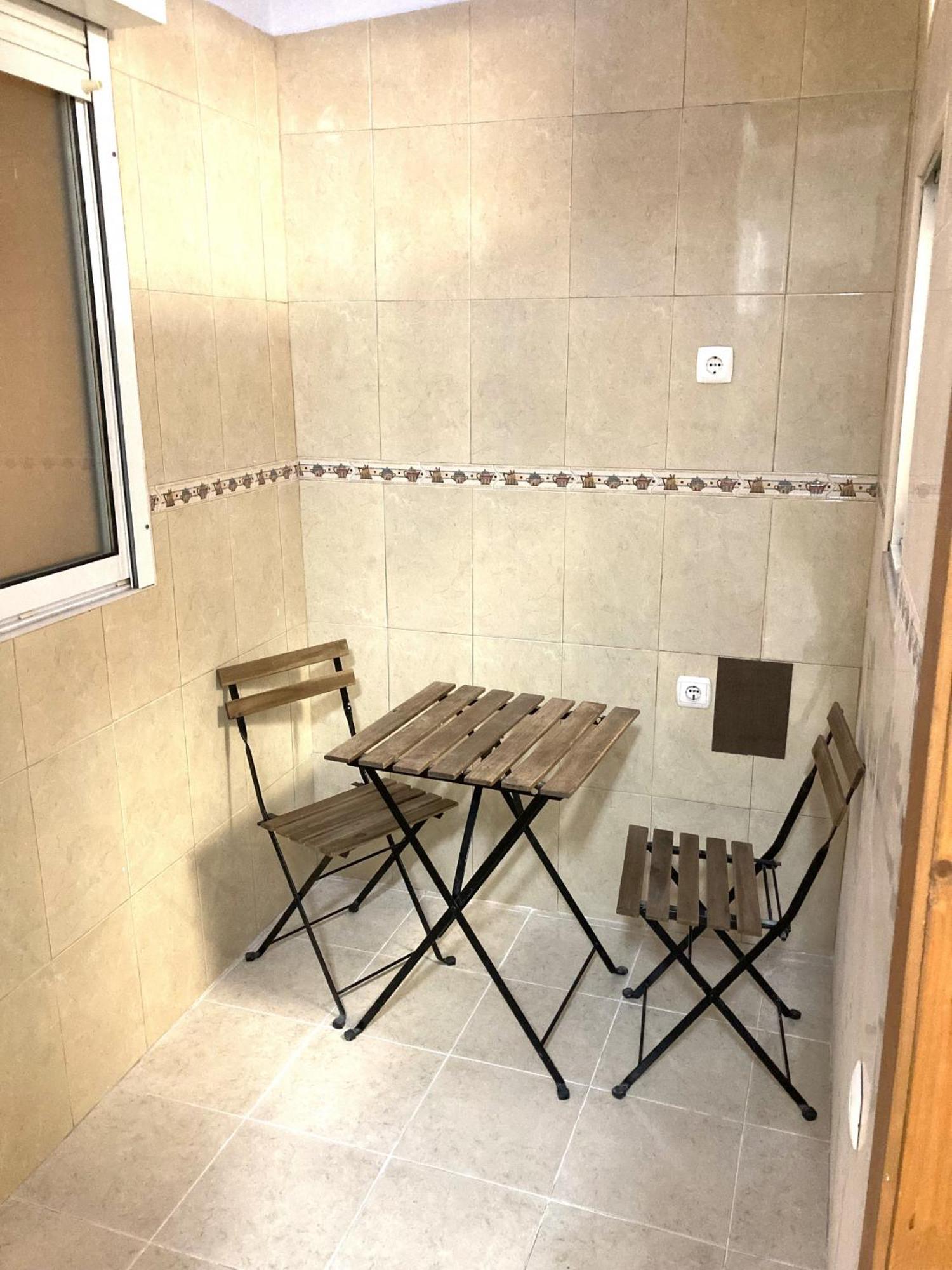 Lisbon T2 Apartment In Typical Villa In Sapadores Лиссабон Экстерьер фото